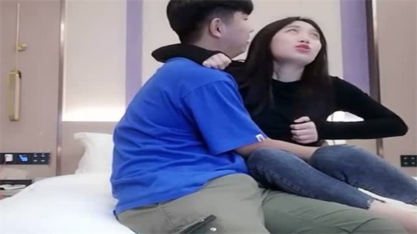 小宝寻花网约美女顶级尤物气质女神吃大屌1